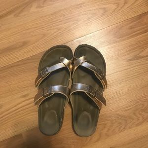 Rose gold Steve Madden sandals size 6